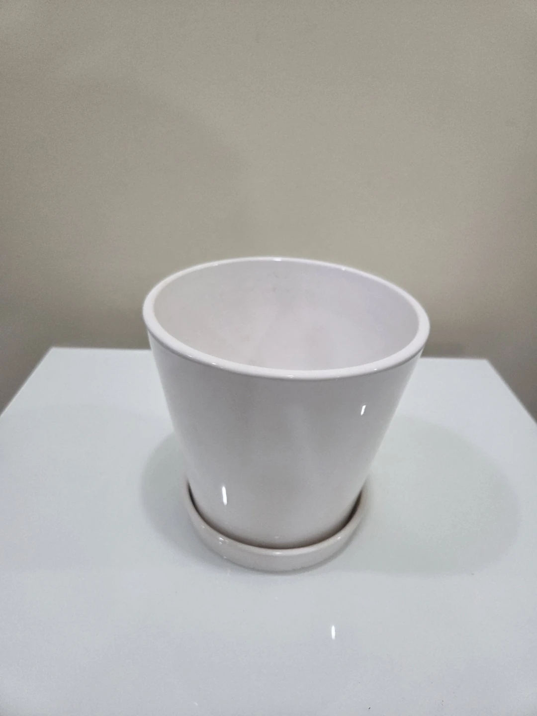 Ikea White Ceramic Plant Pot with Saucer