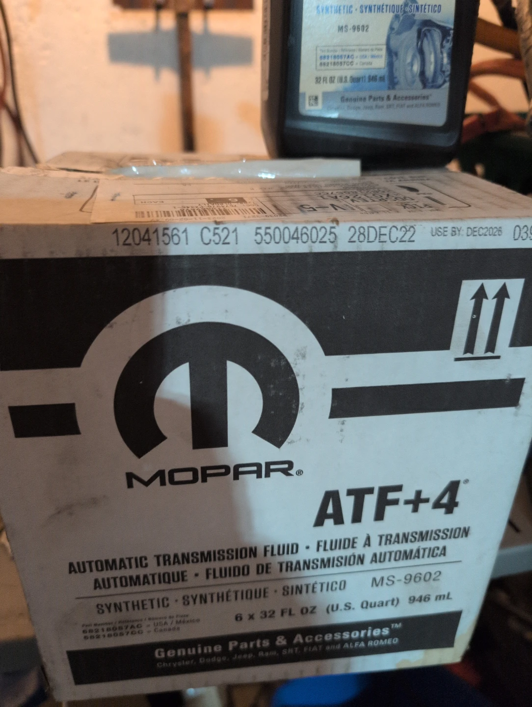 Mopar ATF+4 Automatic Transmission Fluid 946 ml - photo 2
