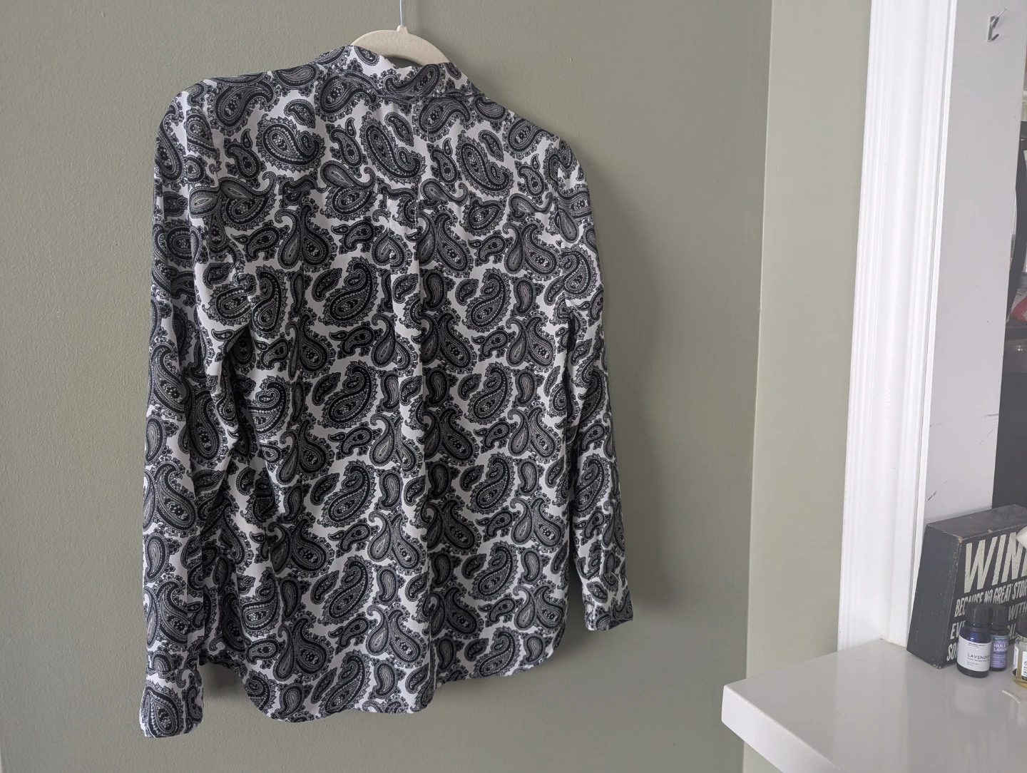 Banana Republic Paisley Button-Up Shirt Size Small - photo 3
