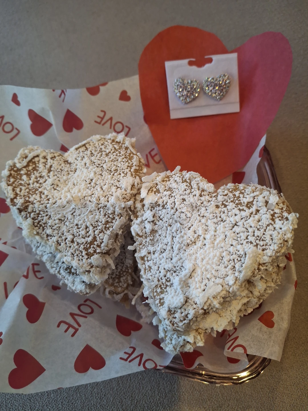 Heart-Shaped Cookies with Rhinestone Earrings & Necklace Set - photo 3