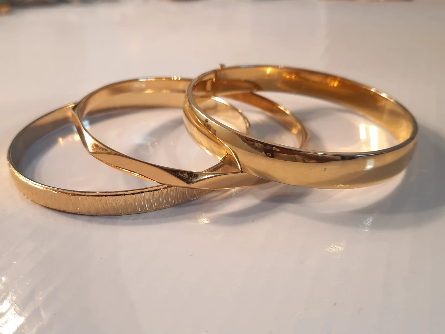 Set of 3 Gold-Tone Bangles one is Monet - photo 2