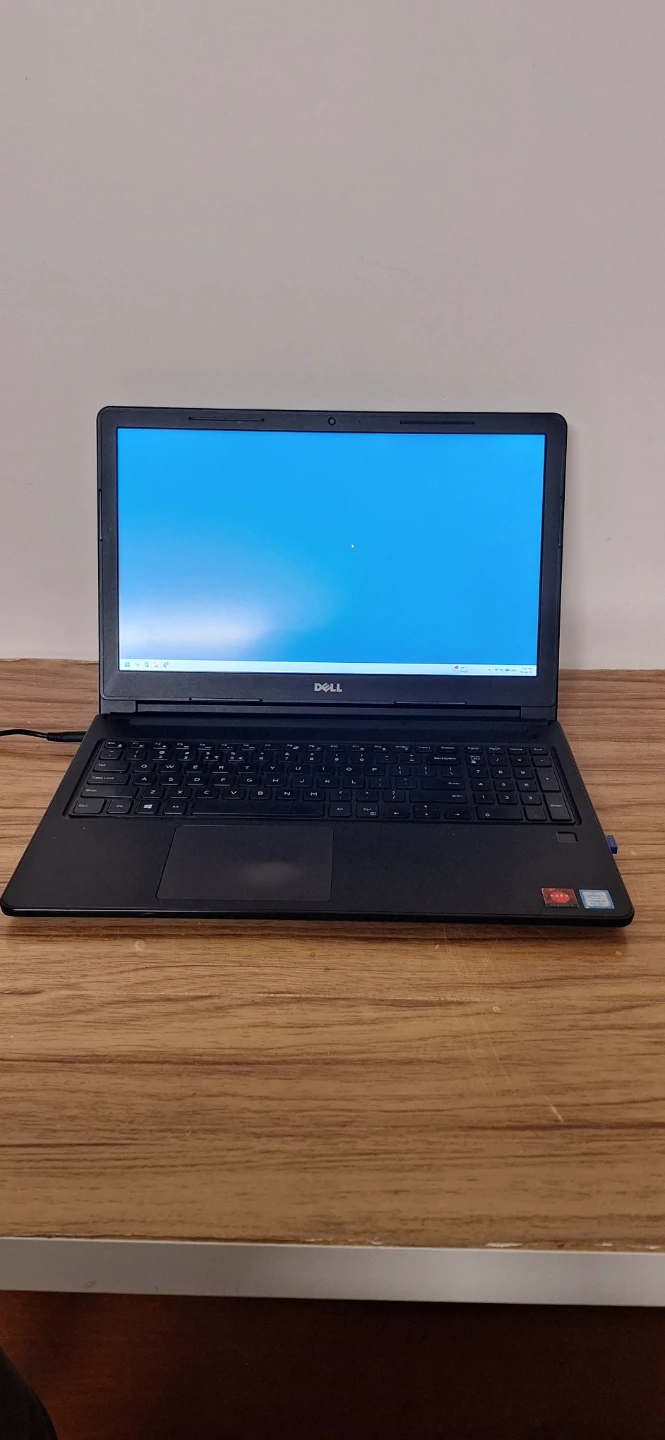 Dell vostro 15- i5, 16gb RAM, 1.25tb storage. 15.6" IPS display - photo 2