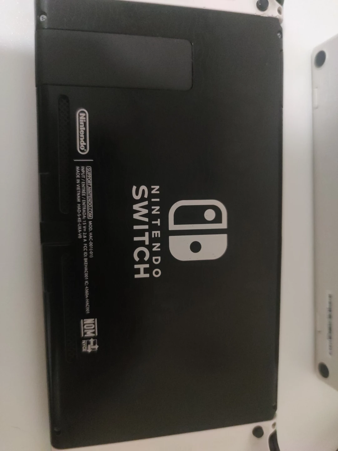 Nintendo Switch LIMITED EDITION Animal Crossing - photo 3