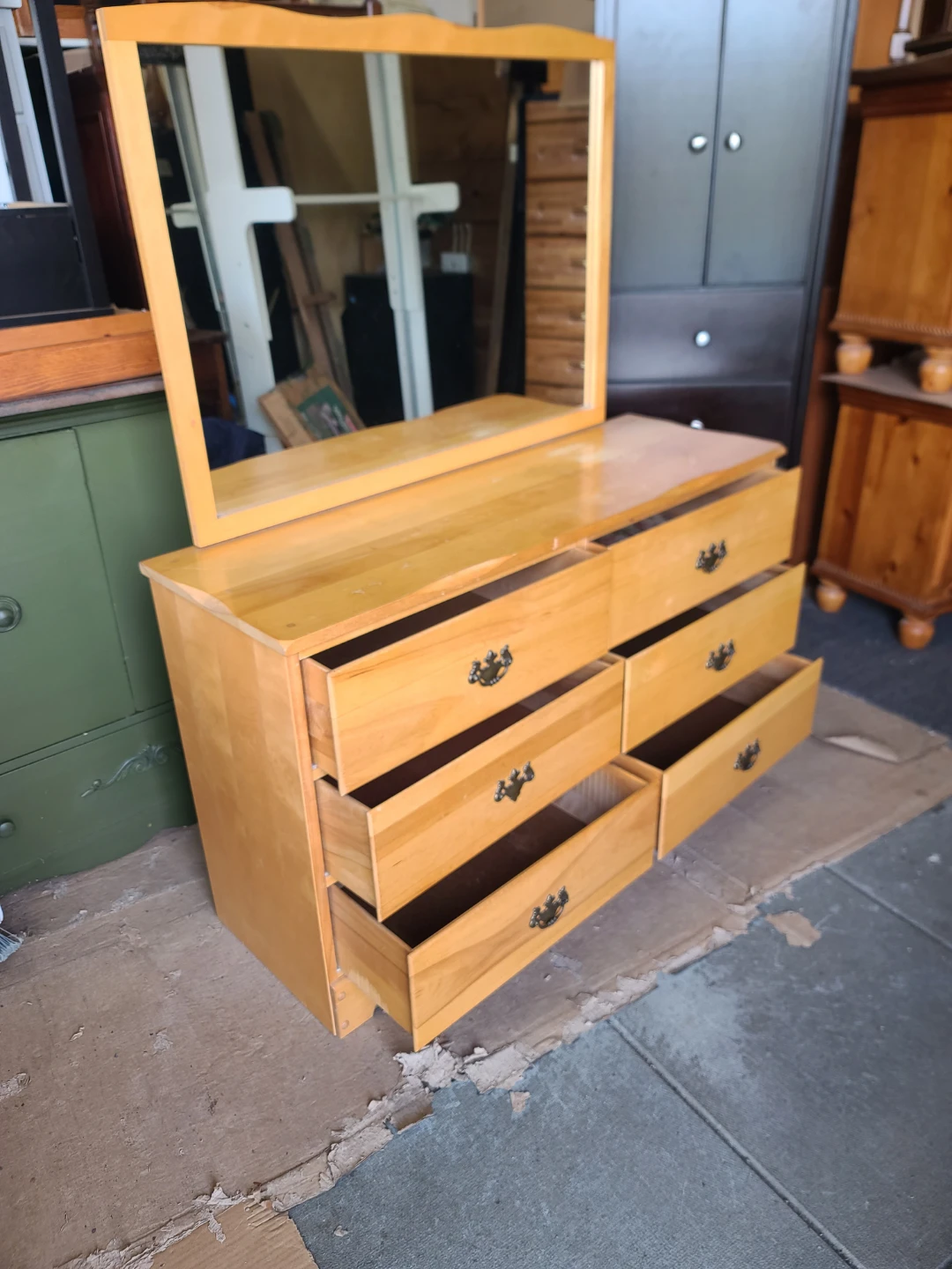 Light Wood Dresser with Mirror - photo 2