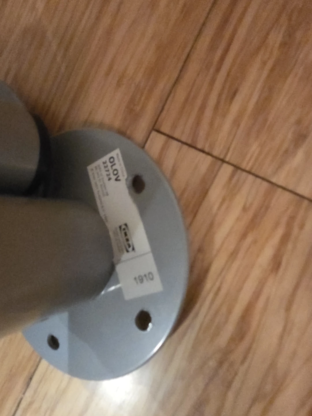 IKEA OLVO Desk 140cm - photo 3