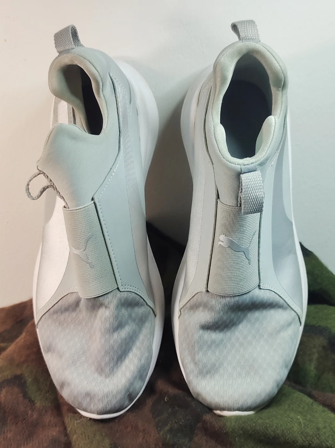 Puma Slip-On Sneakers - Women's Size 7.5