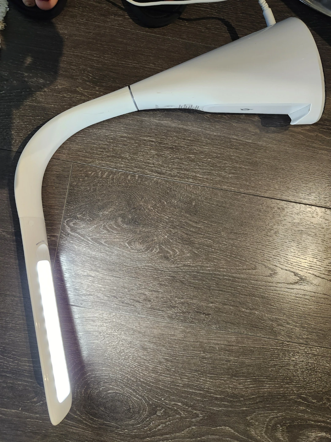 OttLite White LED Desk Lamp with USB Charging - photo 5