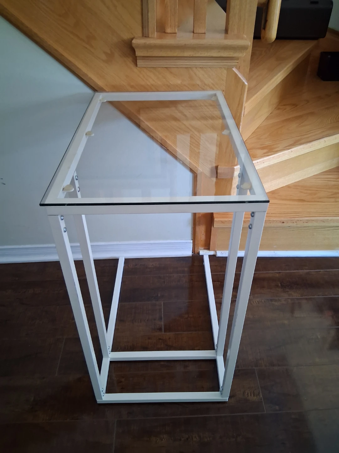 White Metal Frame Side Table Glass Top excellent condition
