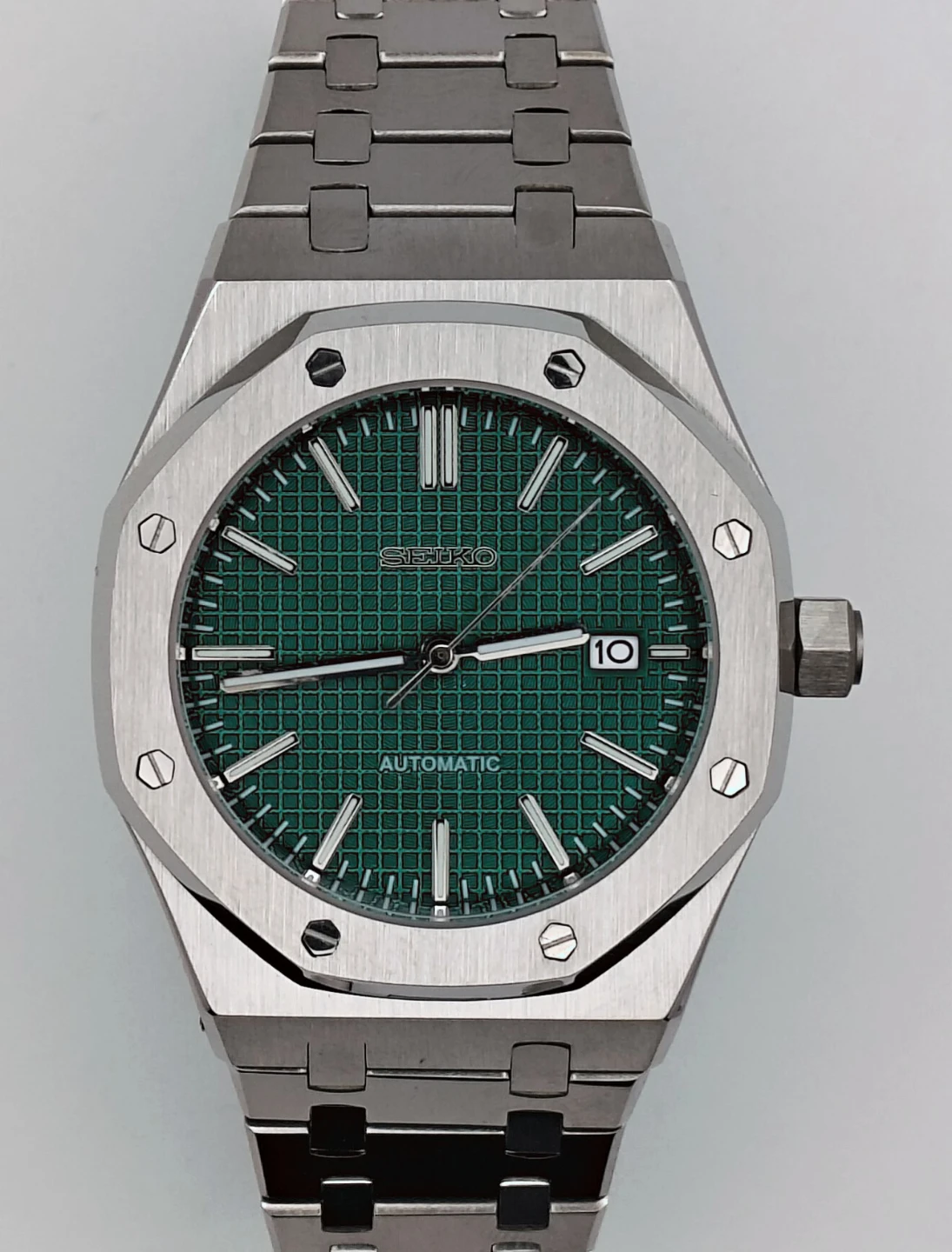 Seiko Mod Automatic Watch with Green Dial