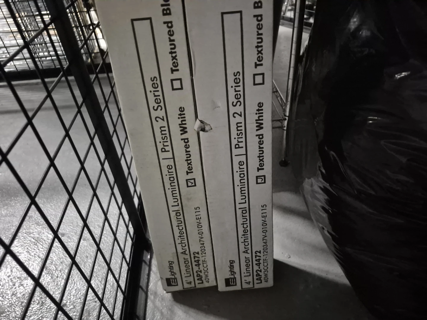 4' Linear Architectural Luminaire Prism 2 Series