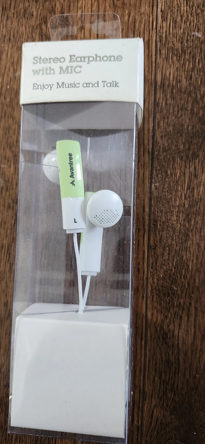 Avantree Stereo Earphones with Mic