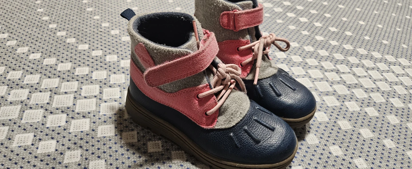 Carter's Kids Duck Boots Size 12 - photo 2