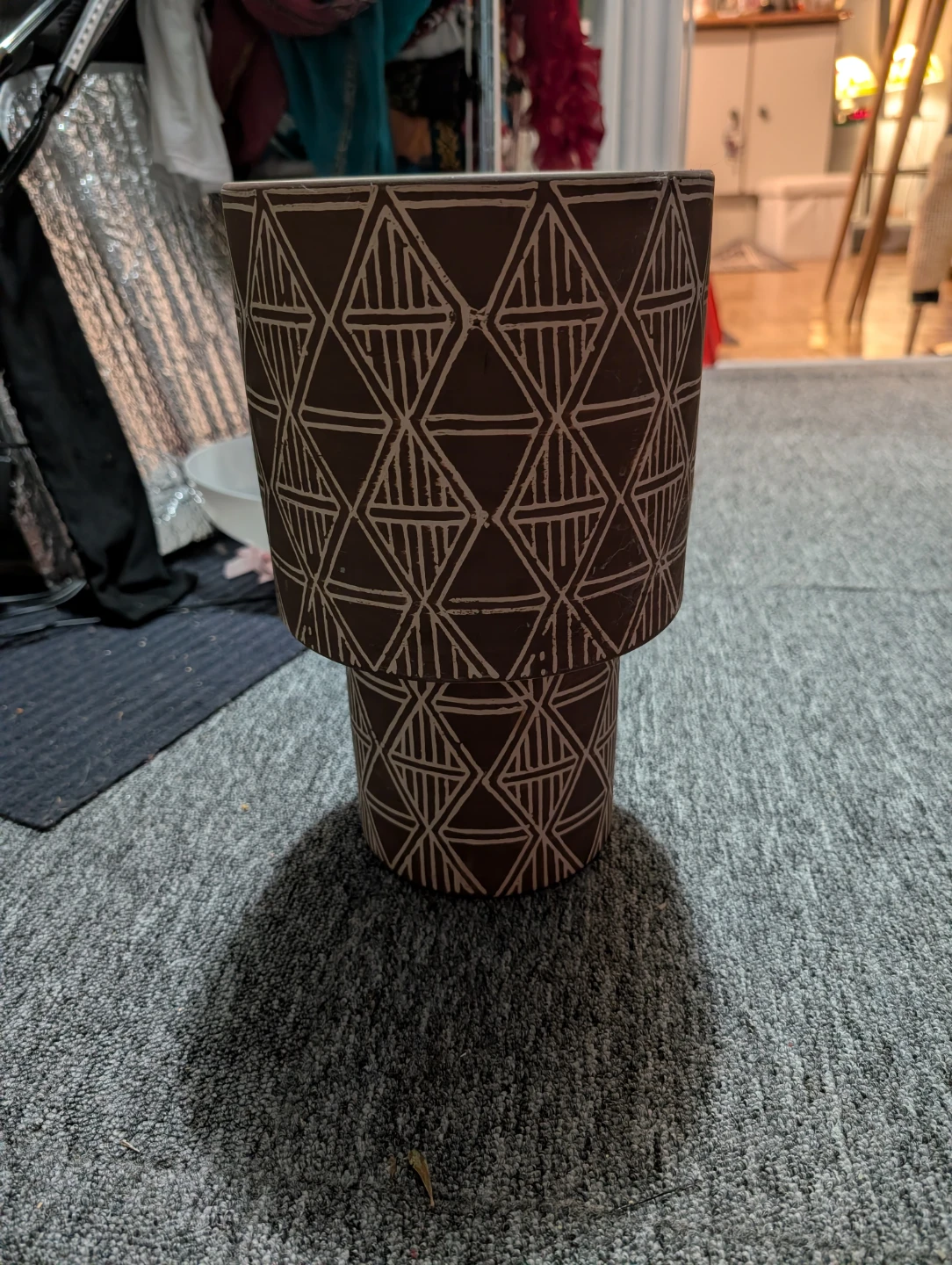 Set of 2 Brown and White Geometric Pattern Planters - photo 4