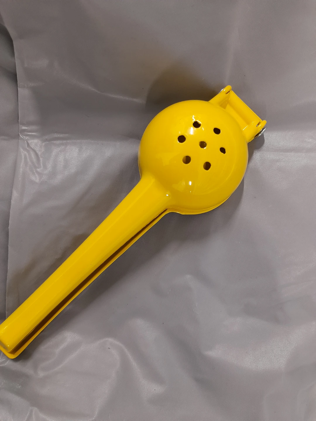 Yellow Citrus Juicer - photo 5