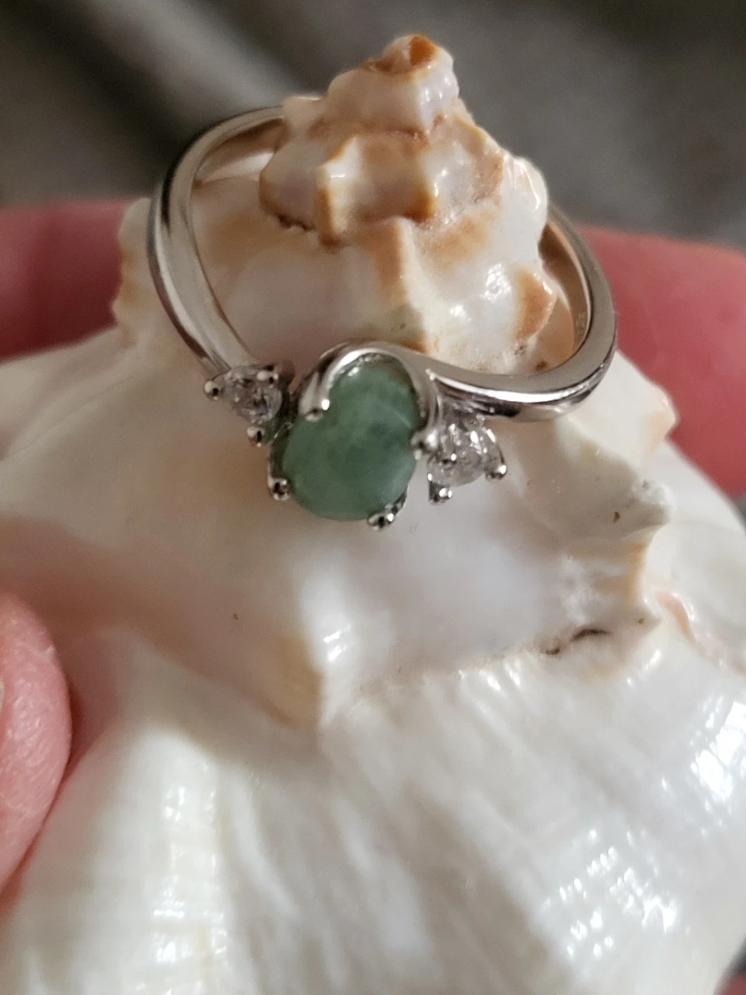 Sterling Silver (1.5ct.)Emerald & CZ Ring - photo 5