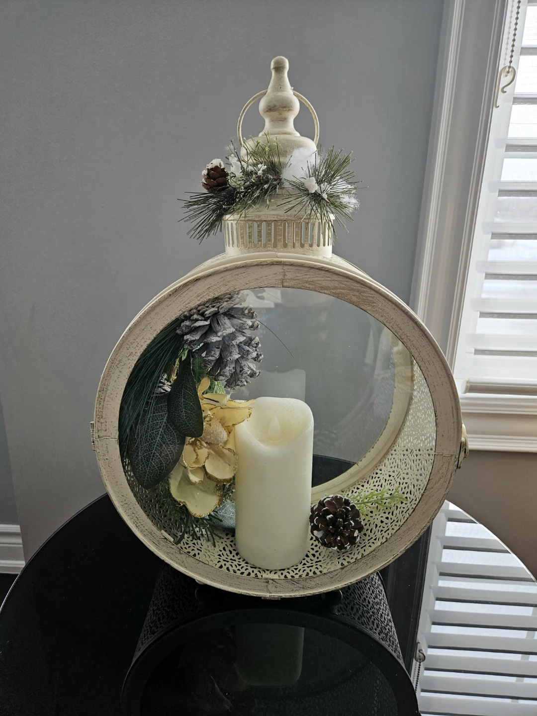 Decorative Lantern Display
