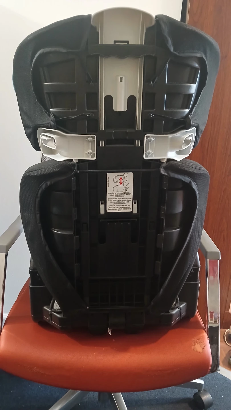 Graco Booster Car Seat - photo 4