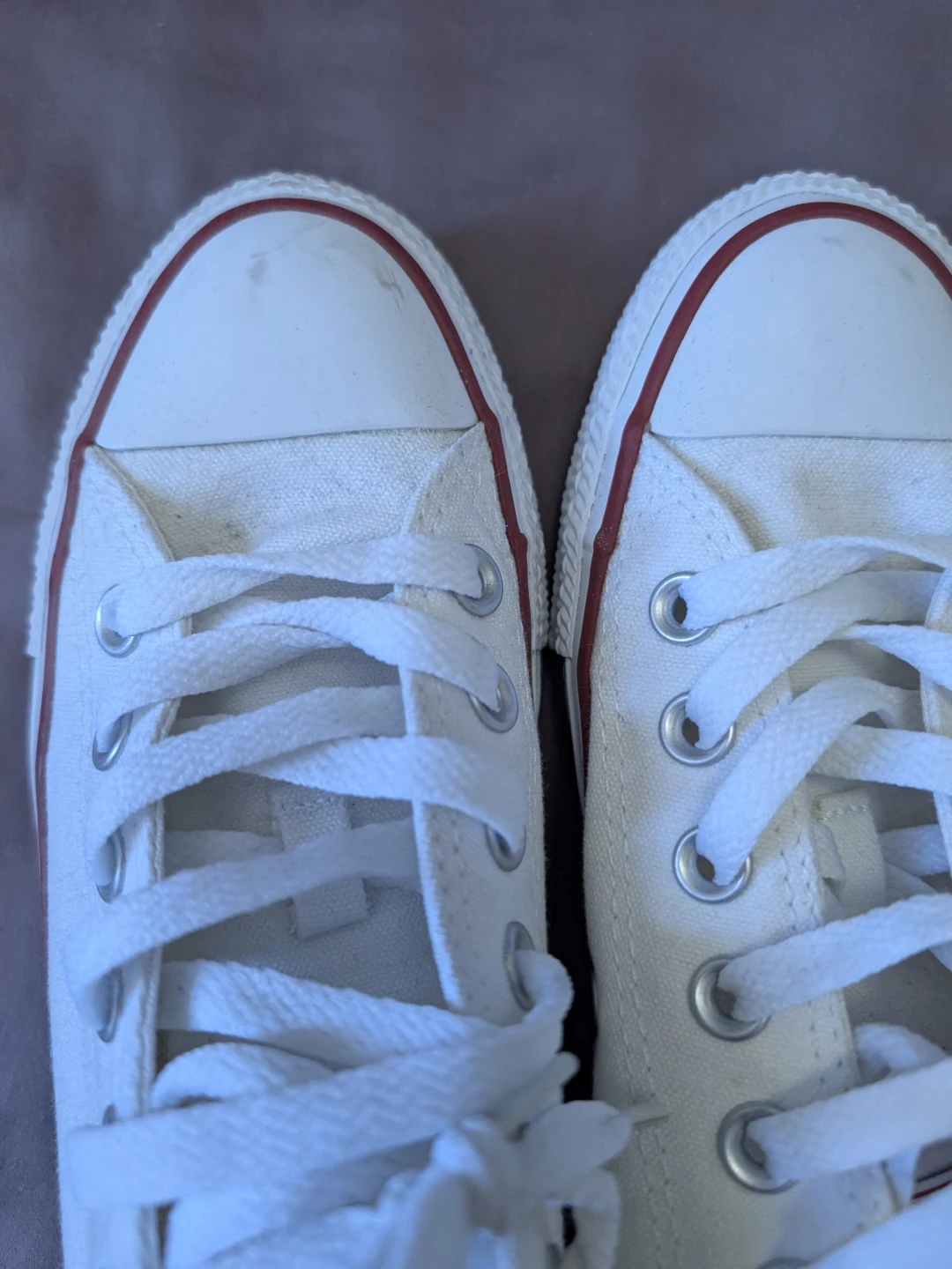 White Converse Chuck Taylor All Star Low Top Sneakers - photo 2