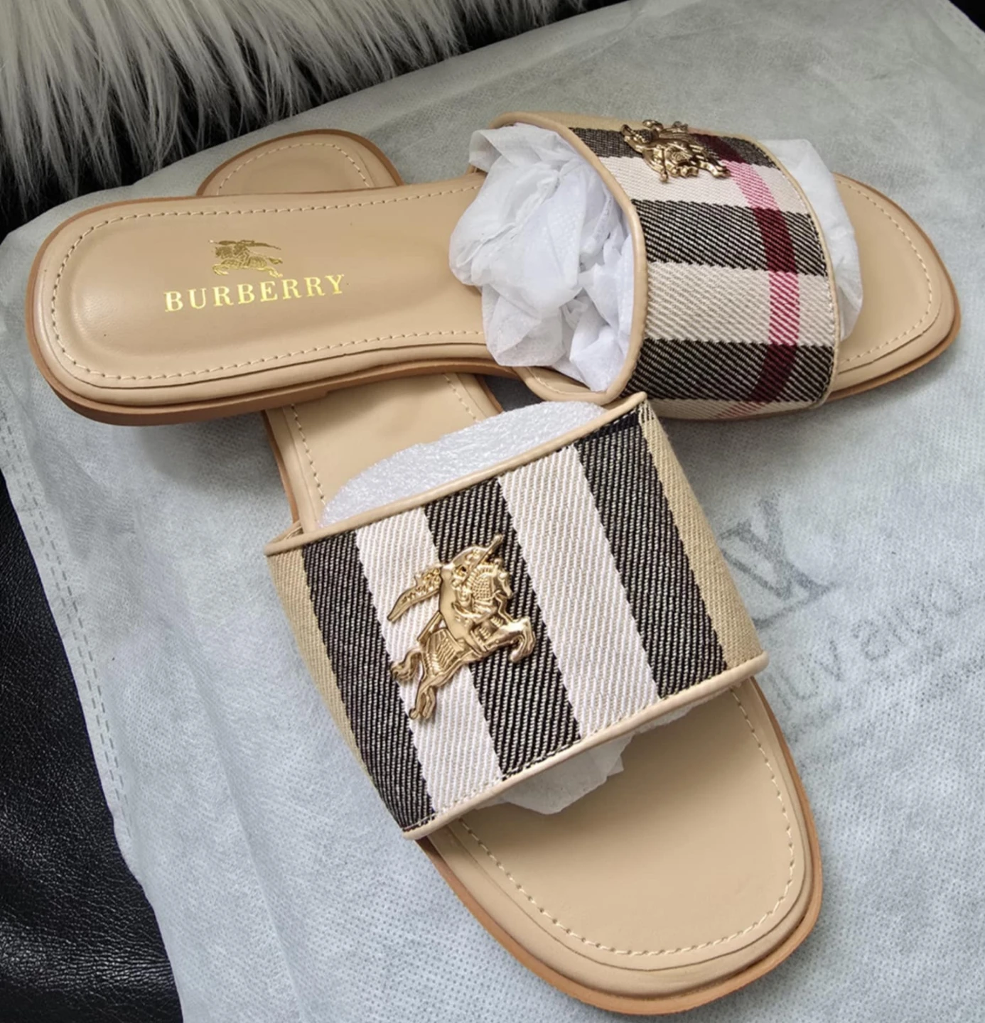 Brand new Fashion Luxury Sammer Slippers - photo 2