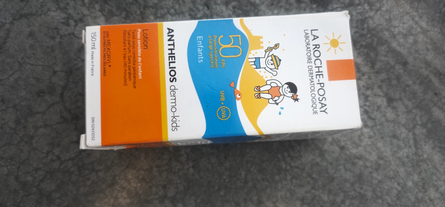 La Roche-Posay Anthelios Dermo-Kids Sunscreen🧡