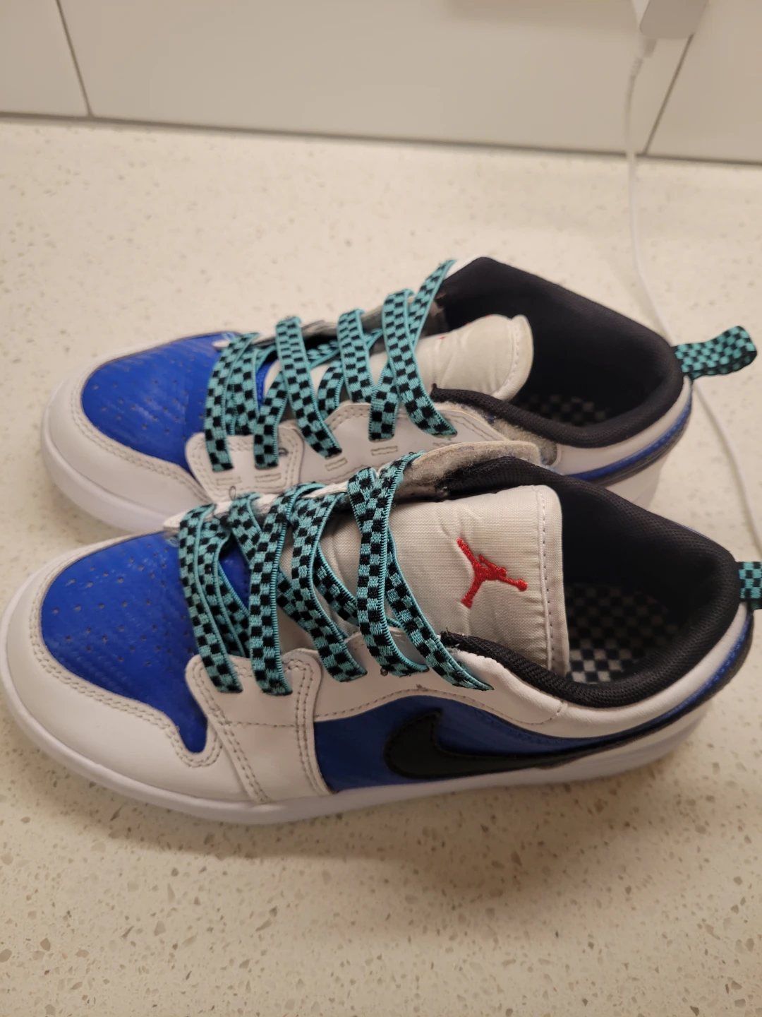Nike Air Jordan 1 Low SE Shoesteni b