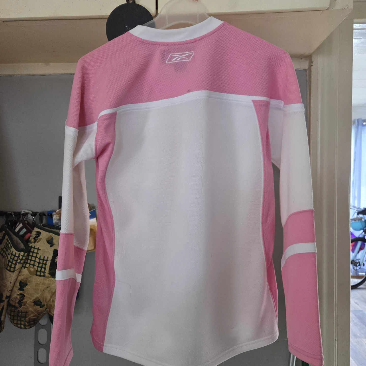 Calgary Flames Women's Reebok Hockey Jersey - photo 2