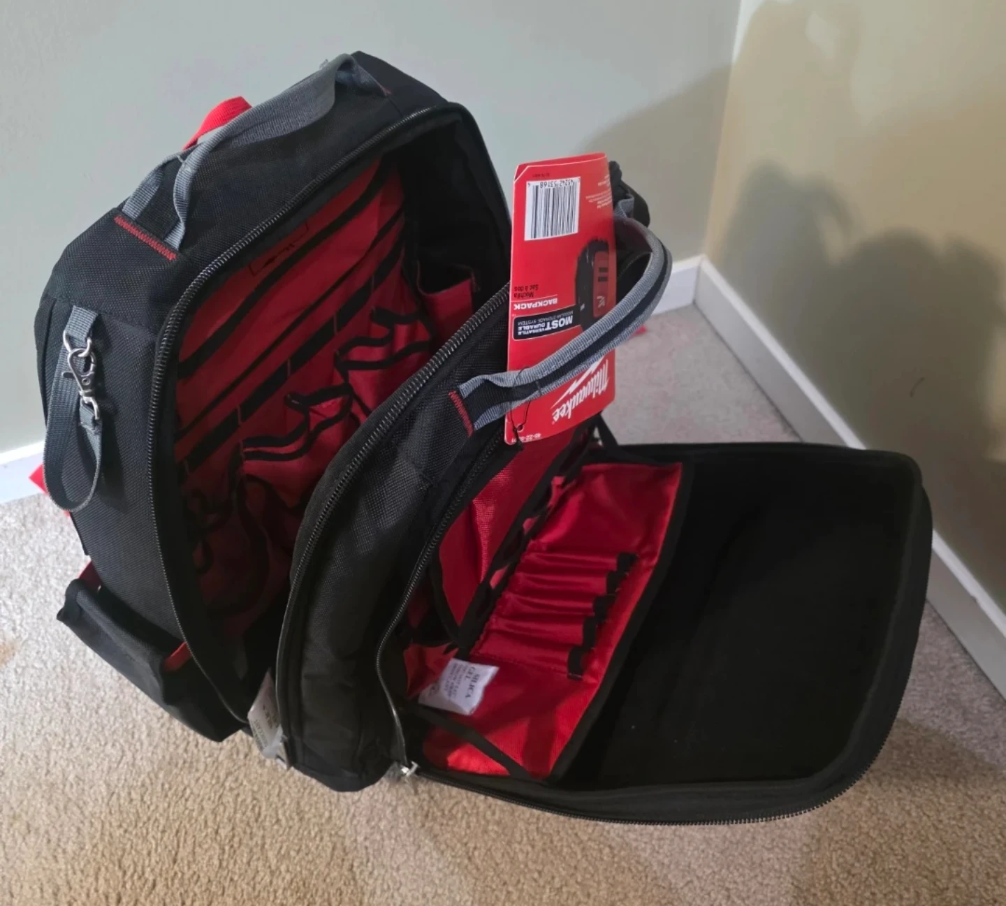 Milwaukee PACKOUT Tool Backpack - photo 3