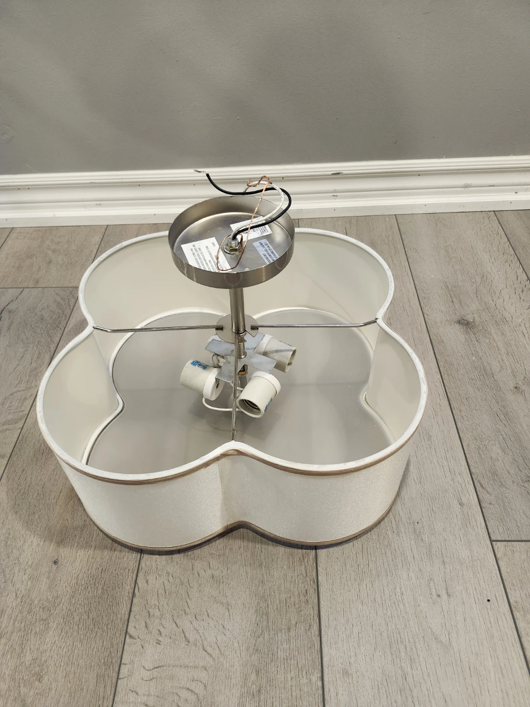 Flower Shaped Flush Mount Ceiling Light Fixture - photo 2