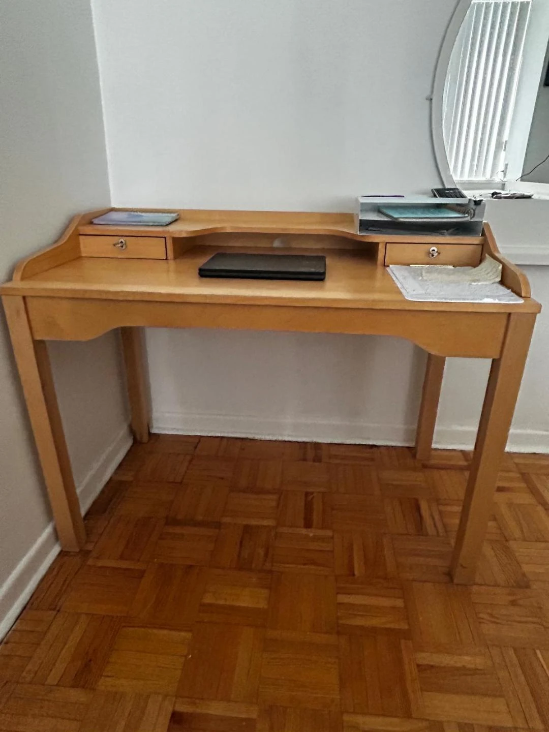 Light Wood Writing Desk with Drawers - photo 3