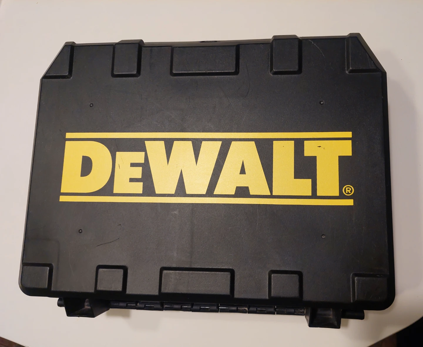 Dewalt Cordless Drill Kit / 12V