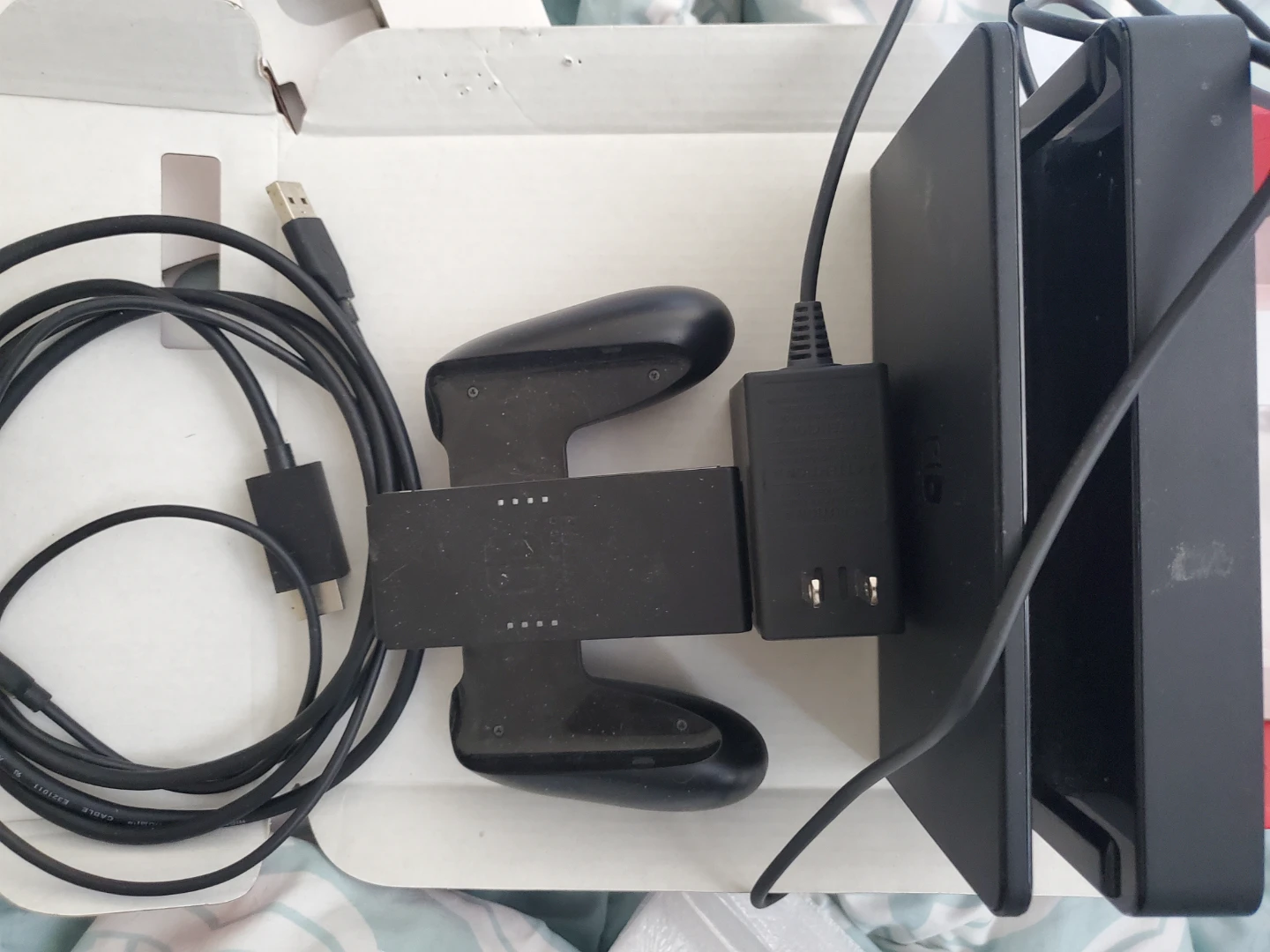 Nintendo Switch OLED Model Console - photo 2