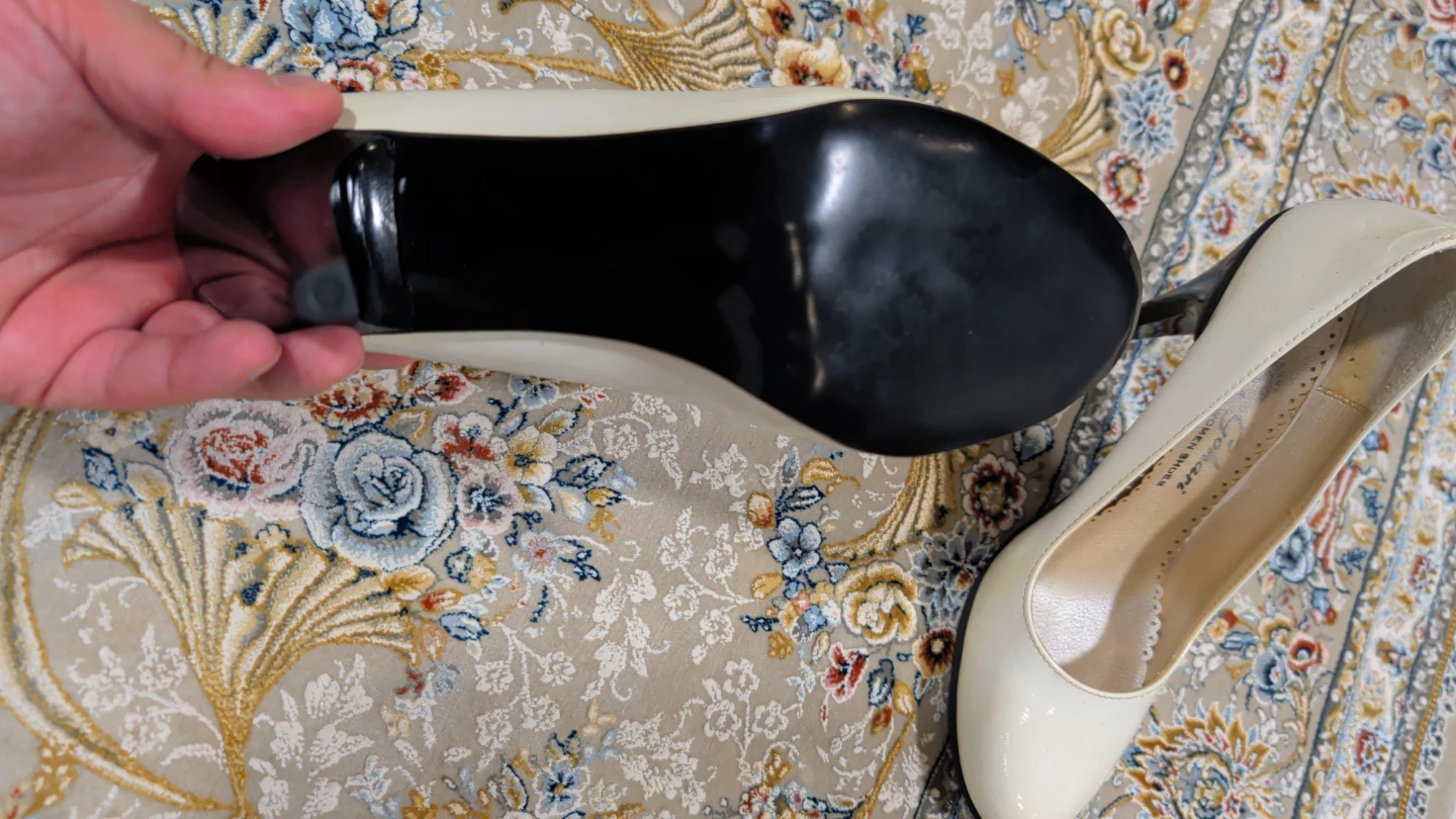 Gohari Women's White Patent Heels - photo 4
