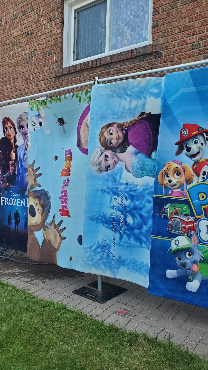 Disney Frozen & Masha and the Bear rugs - photo 2