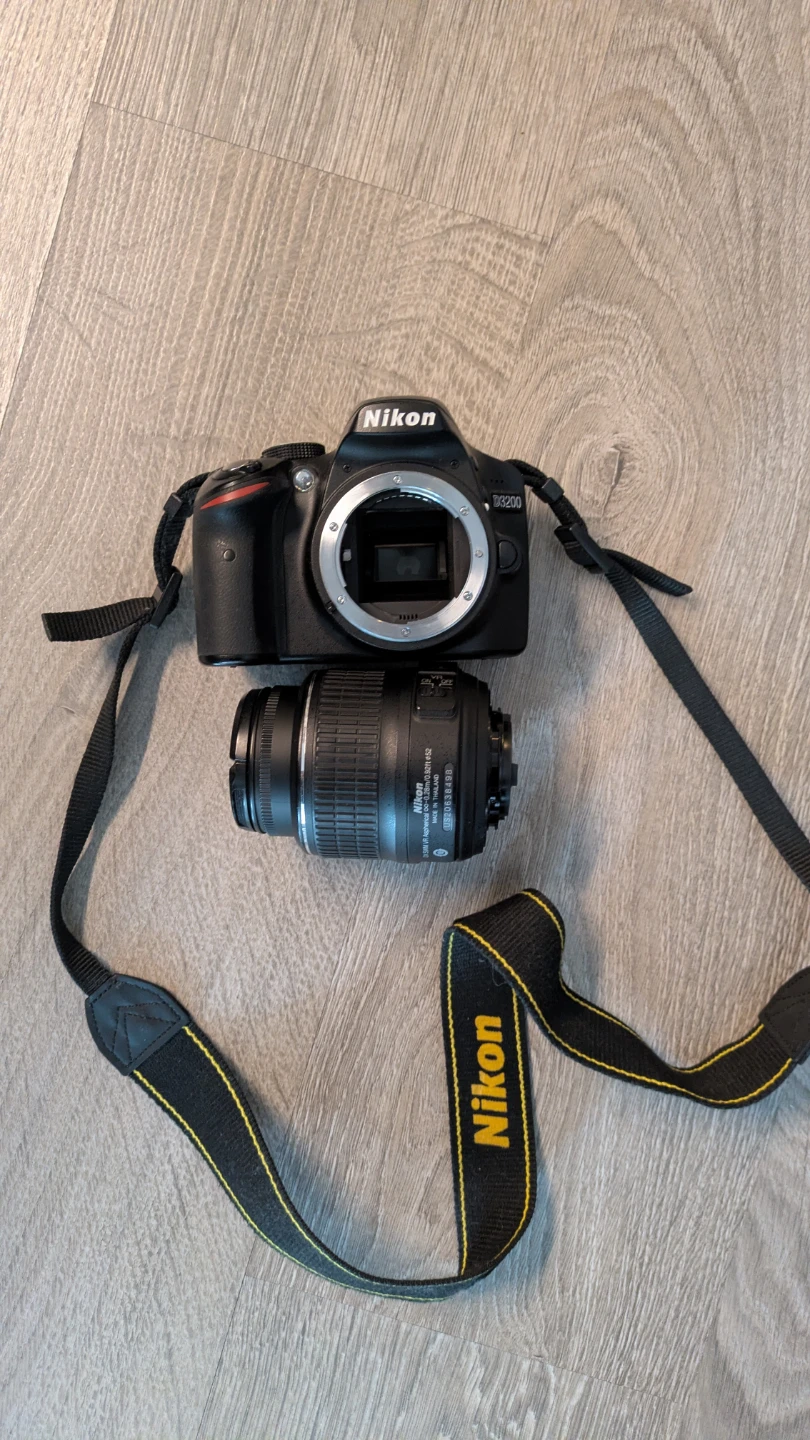 Nikon D3200 DSLR Camera with 18-55mm Lens - photo 3