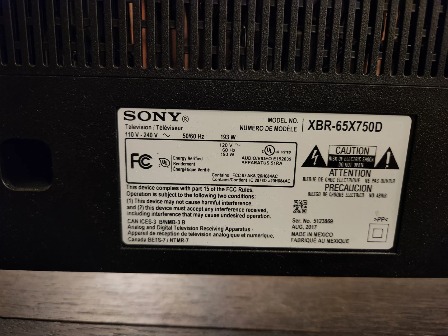 Sony 65" 4K HDR TV - XBR-65X750D - photo 3
