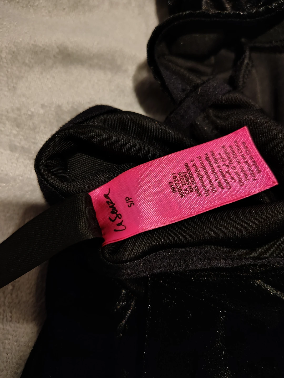 La Senza Black Velvet Cut-out Bodysuit - Size S - photo 4