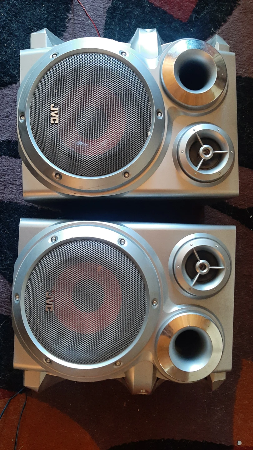 JVC Speakers (Pair)