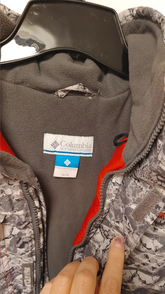 Waterproof Jacket - Youth Size 14/16 - photo 4