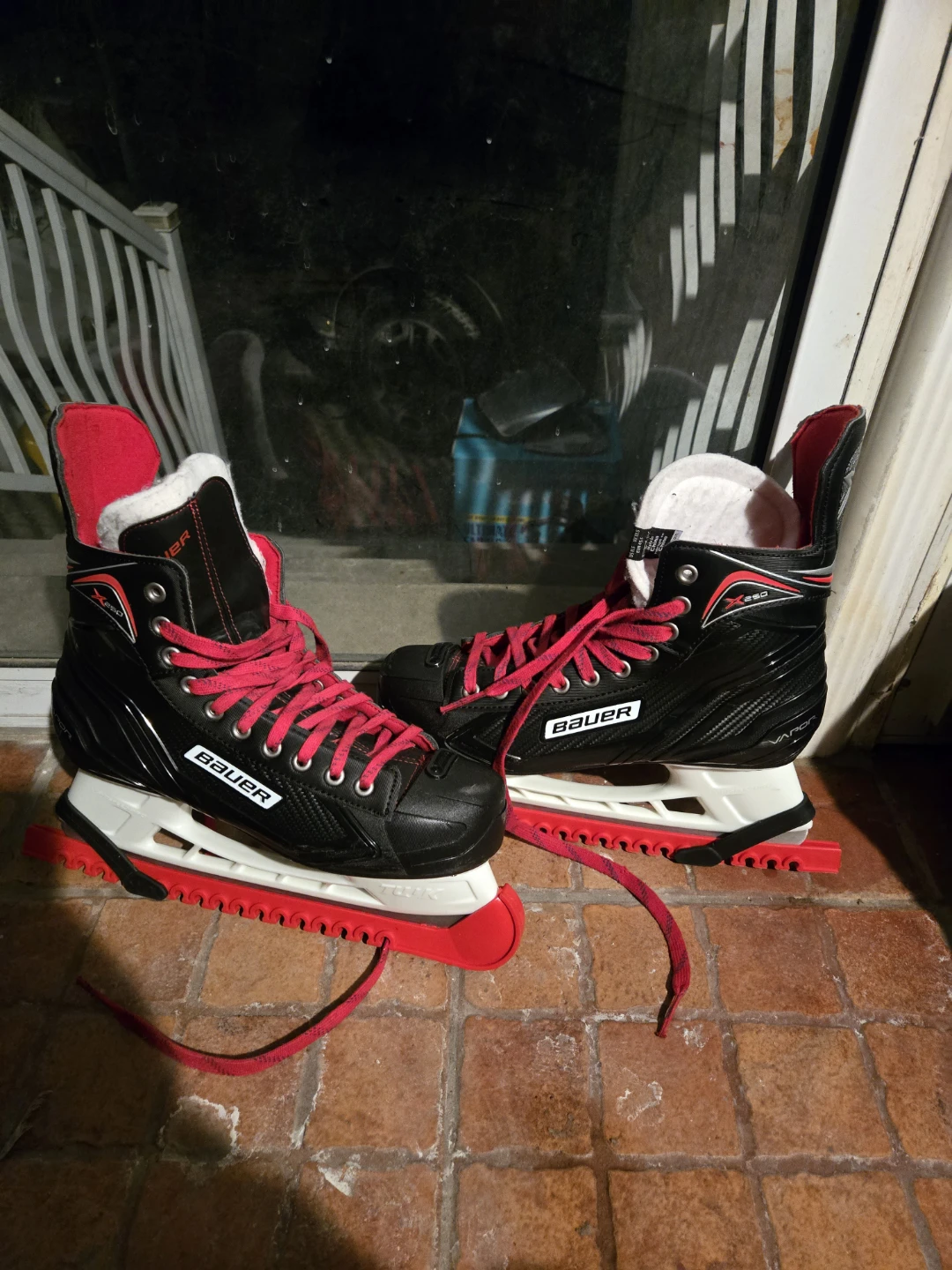 Bauer Hockey Skates