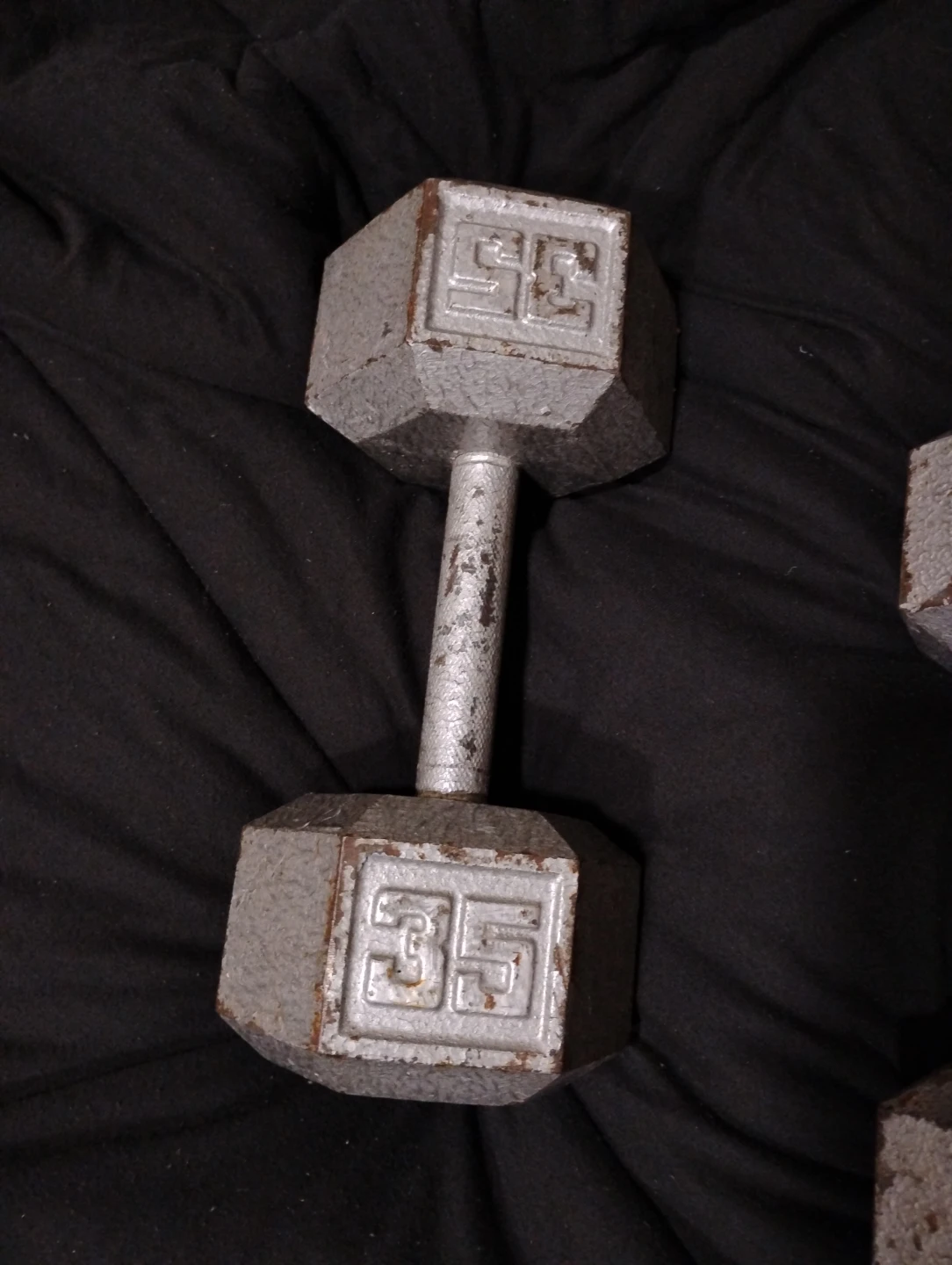Pair of 35lb Dumbbells - photo 2