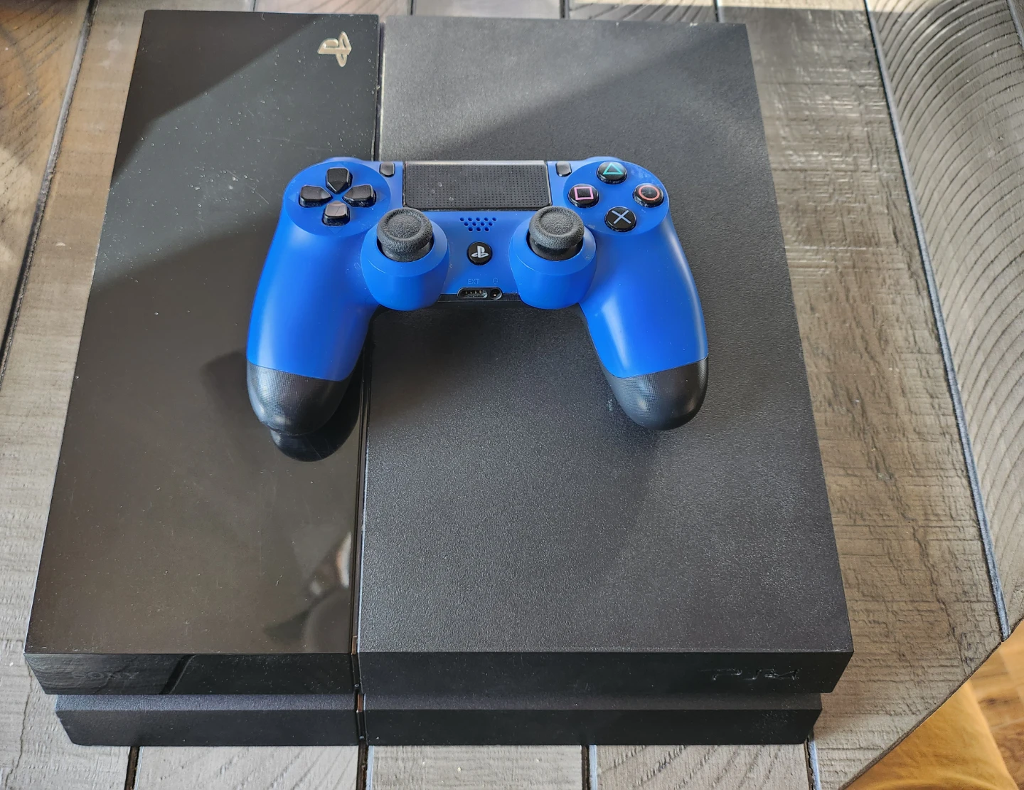 PlayStation 4 Console with Blue Controller