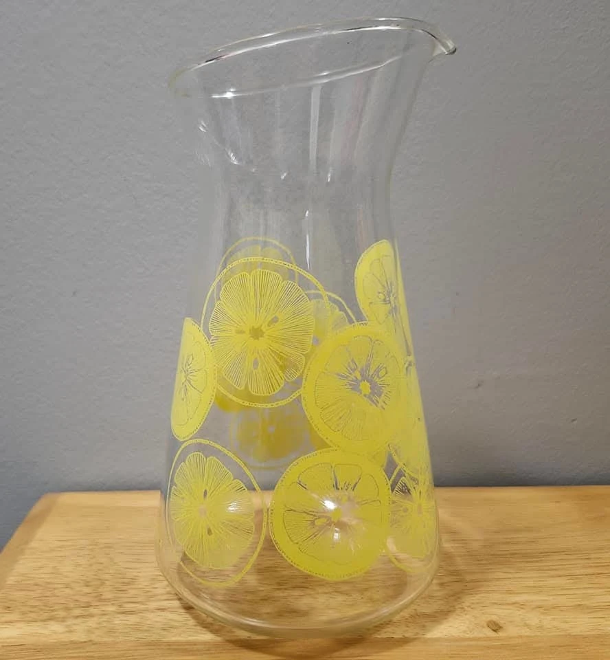 🏆Vintage Glass Pyrex Lemon Pitcher/Carafe! 💛🍋