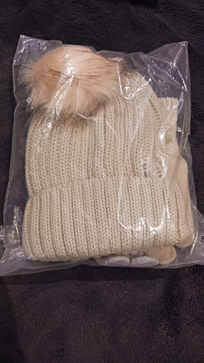 🏆winter Beanie and Gloves Set - Cream