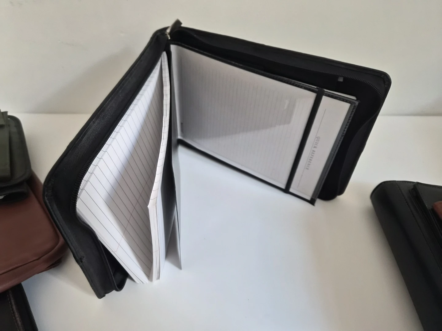 Yes ALL FREE!!! 😛 Assorted Portfolio Binders and Organizers - photo 4