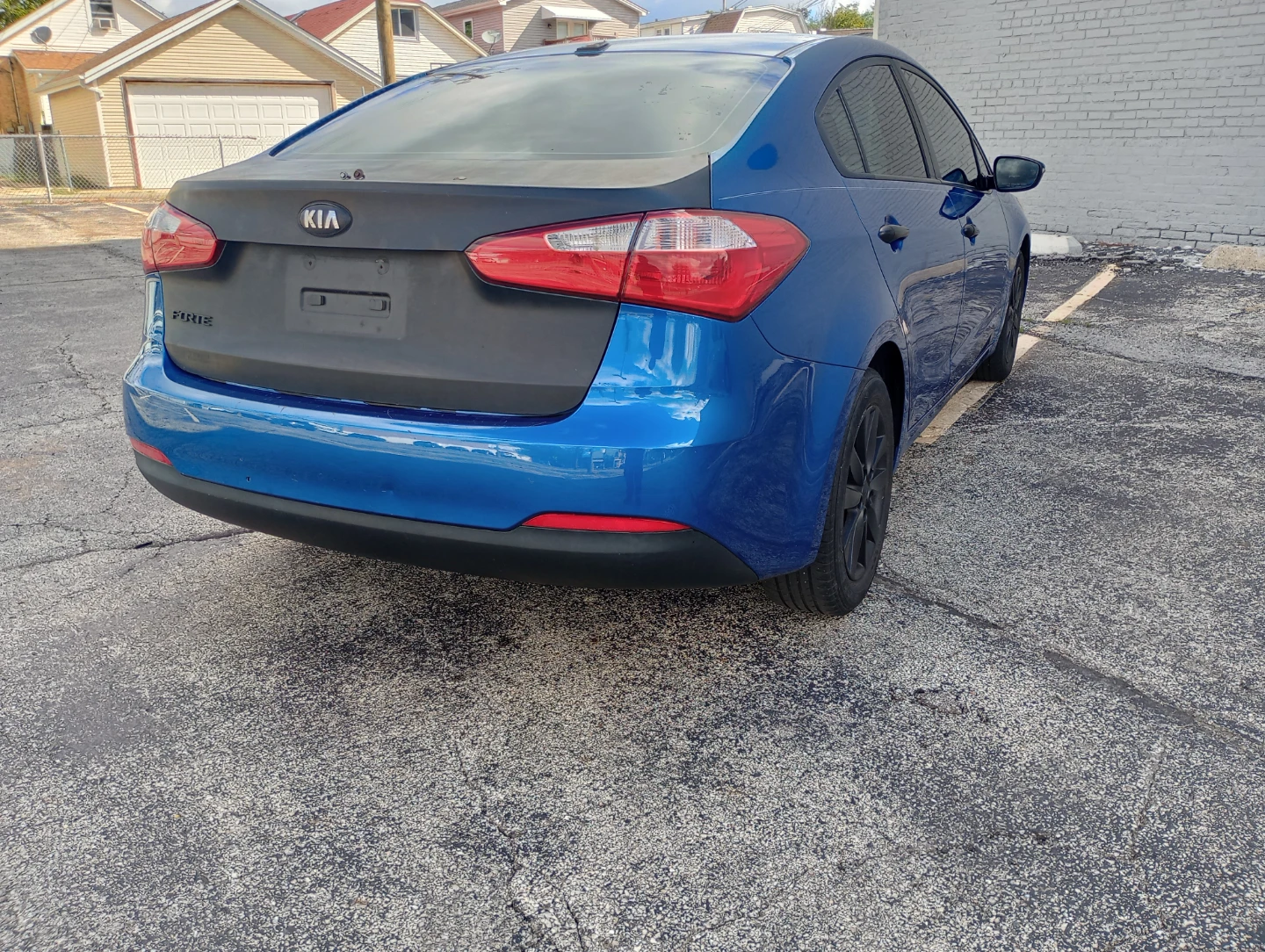 Blue Kia Forte Sedan 2014 120.000 miles originals - photo 5