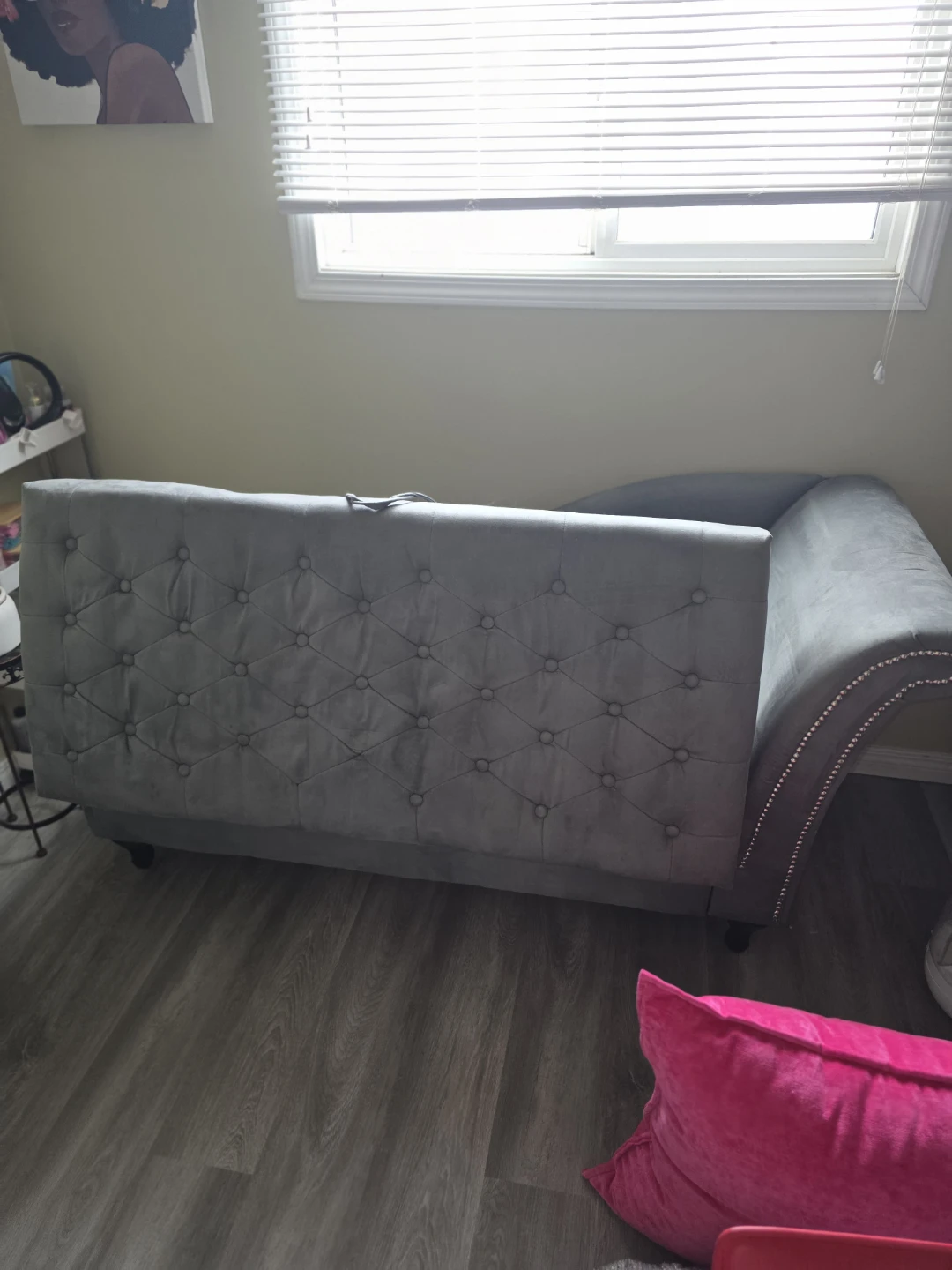 Grey Tufted Chaise Lounge with Silver Studs - photo 2