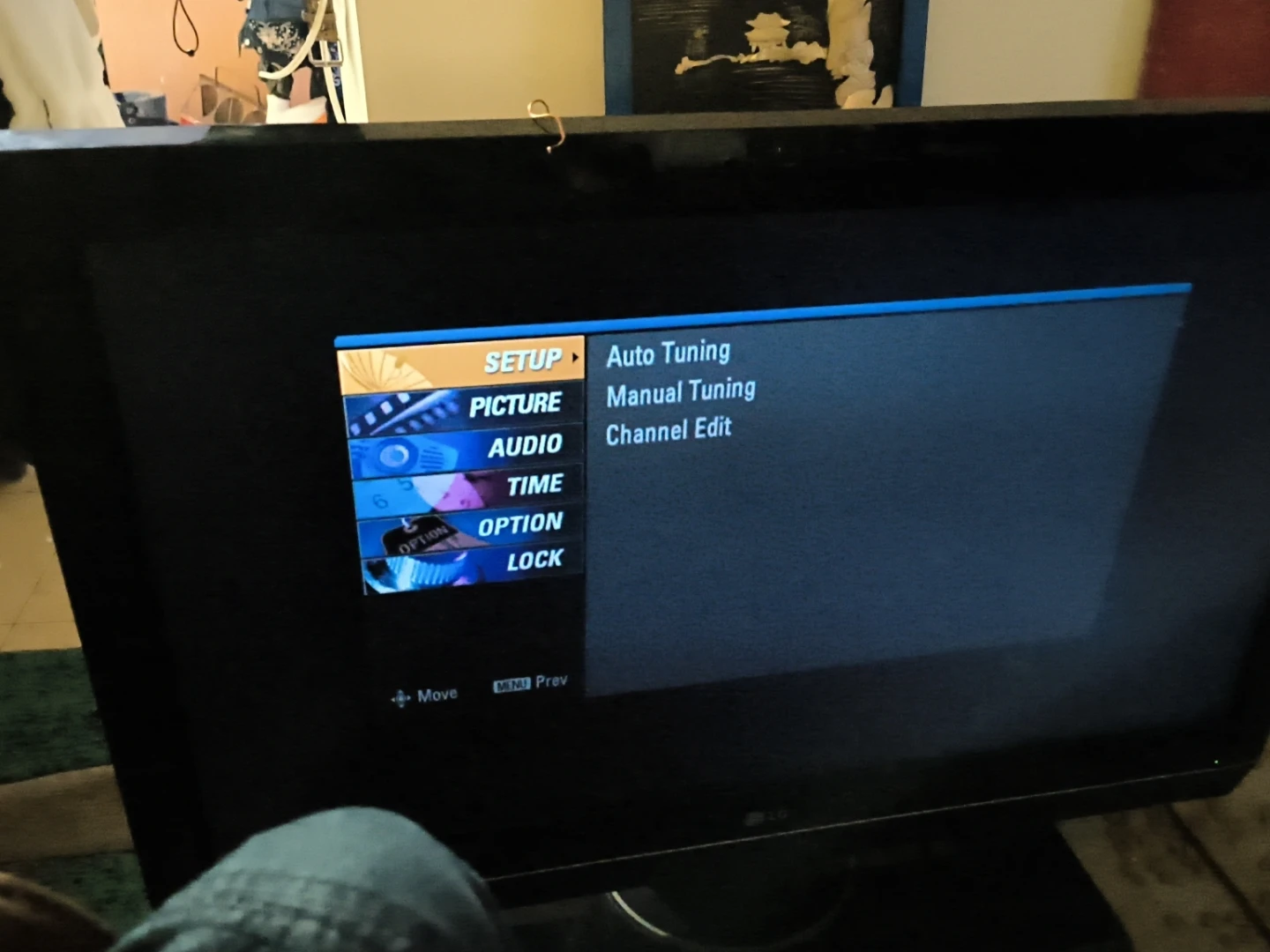 LG Television - photo 3