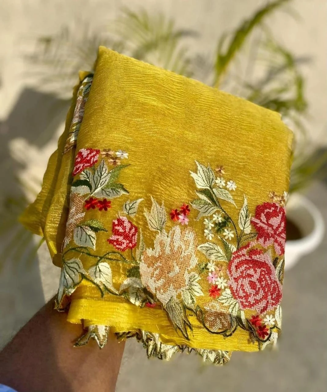 BANARASI TISSUE CUTWORK EMBROIDERY SAREE - photo 2