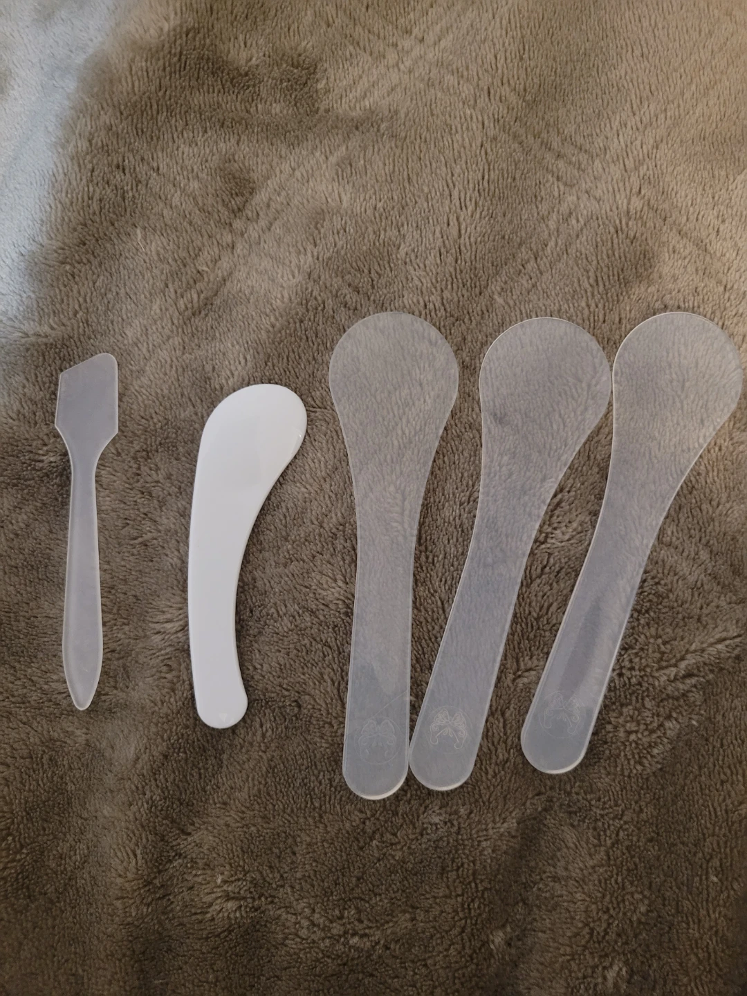 7 Cosmetic Spatulas and brush - photo 3