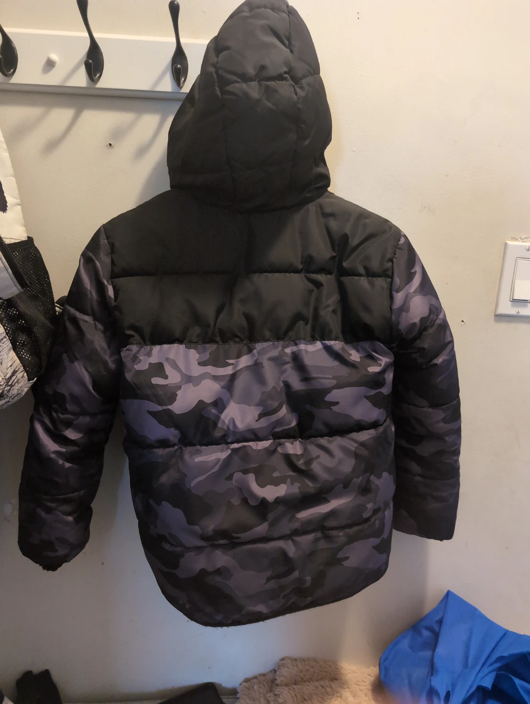 Kids Puffer Jacket - Camo Grey/Black - M/M (7-8) - photo 2